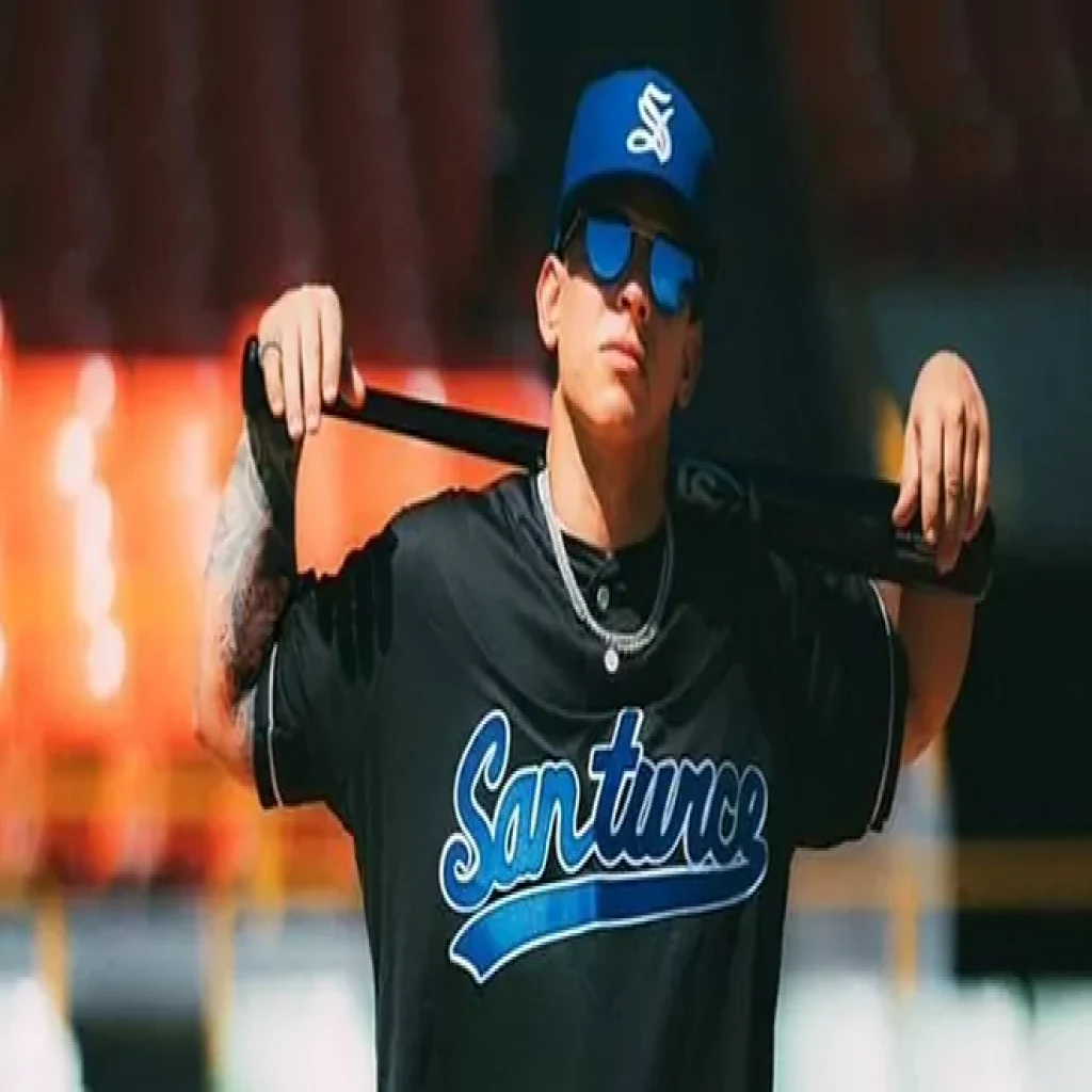 Daddy Yankee adquiere al equipo de béisbol de los Cangrejeros de Santurce